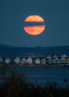 Moon and the beach huts