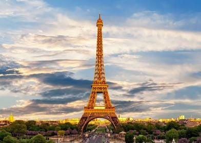 Sunset on Eiffel Tower