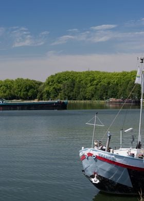 Canal boat Losne la Saone