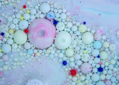 Bubbles Art Fontina