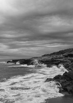 Waves sea black and white