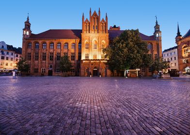 Torun Town Hall And Square