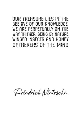 Friedrich Nietzsche Q7