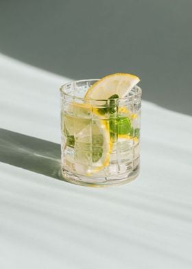 glass table lemon