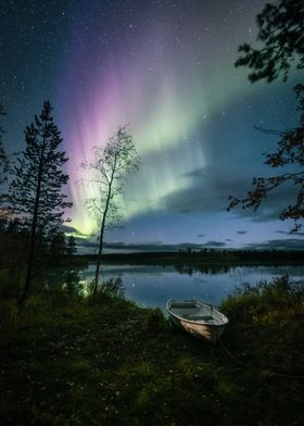 Boat and Auroras 1