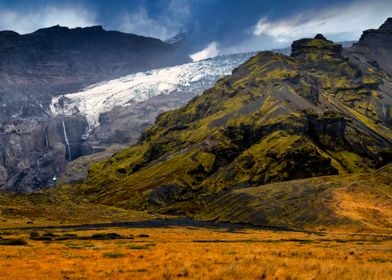 The glacier comes down