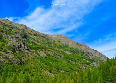 Mountains ans Blue Sky