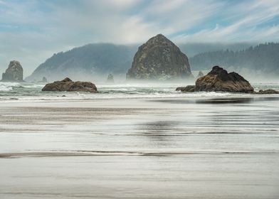 Haystack Rock Canyon Beach