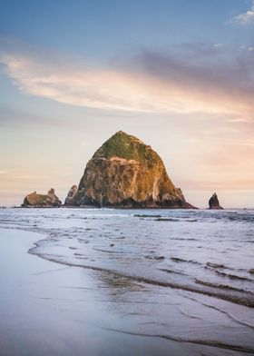 Haystack Rock Cannon Beach