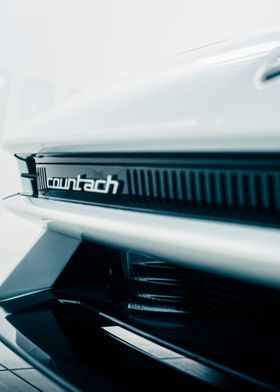 NEW COUNTACH FRONT DETAIL