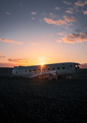 Crashed plane in Iceland