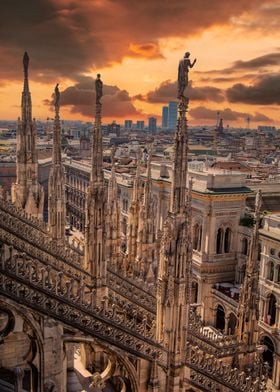 Sunset at Milan cathedral