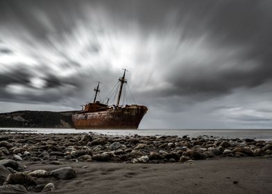 Shipwreck stuck in time