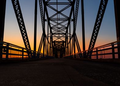 Chain of rocks bridge