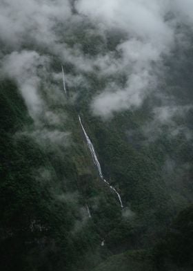 Takamaka falls