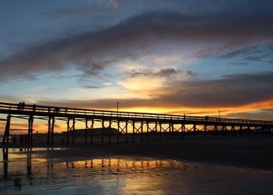 Ultimate Beach Pier Sunset