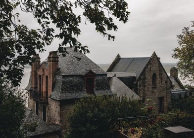 Mont Saint Michel houses