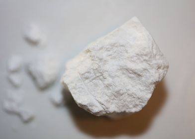 Cocaine rocking close up