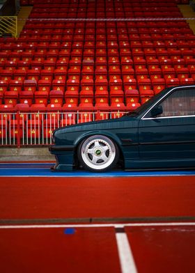 E30