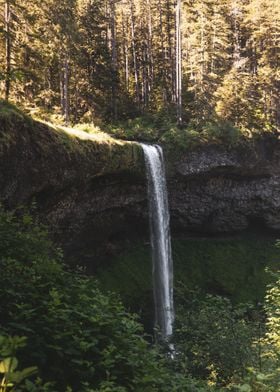 Oregon Waterfall Photo