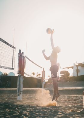 Beachvolleyball at Sunset