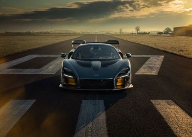 McLaren Senna