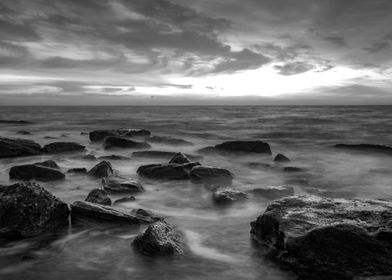 seascape a cloudy day