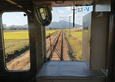 Single Track Train