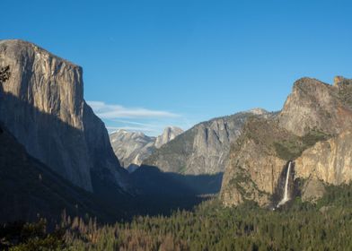 Tunnel View