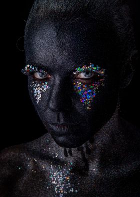 black makeup with sparkles