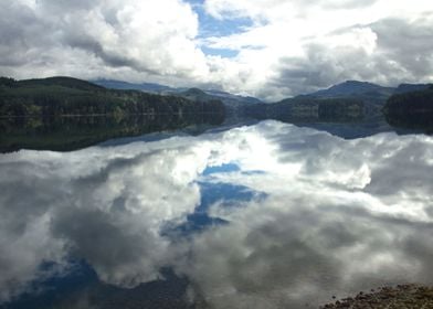 Clouds Reflection