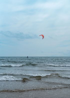 Kitesurfing