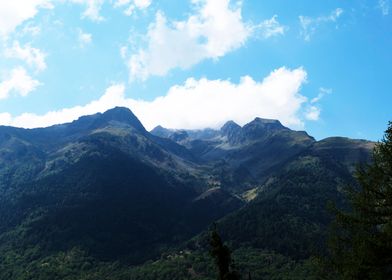 Sentier vers Le Mont 1