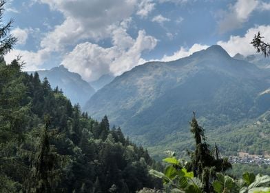 Sentier vers Le Mont