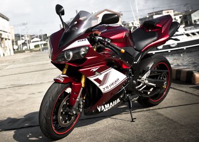 Yamaha YZFR1