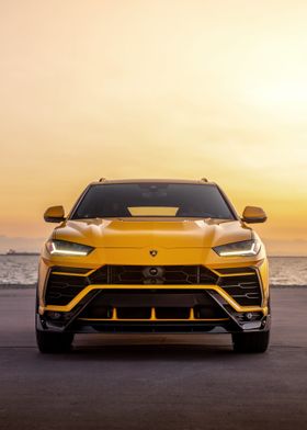 Lamborghini Urus Sunset