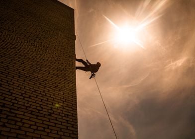 SWAT rappelling