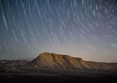 mountains under star