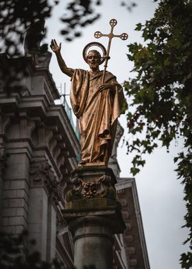 st paul statue