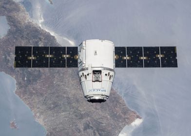 SpaceX Dragon leaves ISS