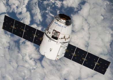 Dragon approaching ISS