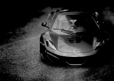 McLaren P1