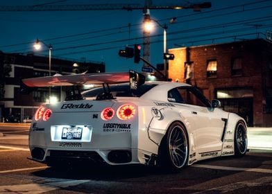 Nissan GT R R35