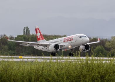 Swiss A220 Landing