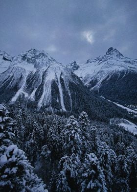 MOUNTAIN IN SNOW