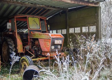 Tractor decay