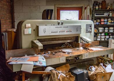 The printing table