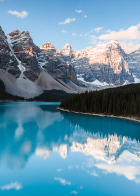 Moraine lake reflections