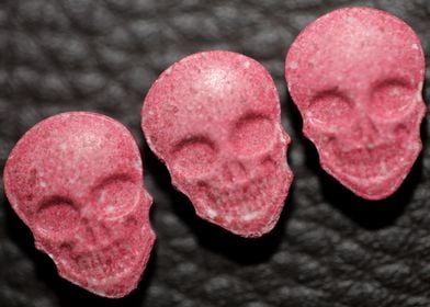 Red skull ecstasy pills