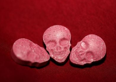 Skull ecstasy mdma pills